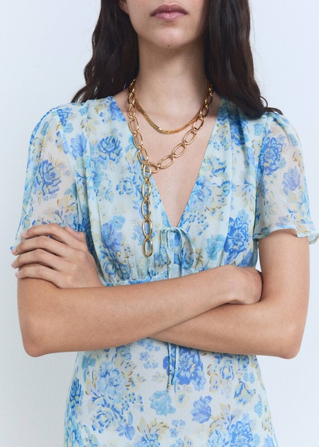 Женское голубое платье Mango артикул 87019068 52 8 season Фото ракурс 7 - Женское голубое платье Mango артикул 87019068 52 8 season