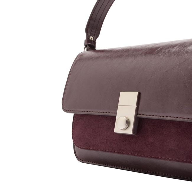 Фото ракурс 3 - Женская бордовая сумка Parfois артикул 242964 _BU SS2026