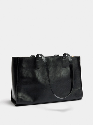 Фото ракурс 2 - Женская черная сумка Parfois артикул 239927 _BK FW2025