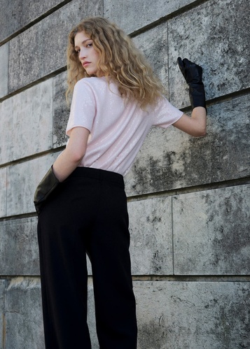 Фото ракурс 2 - Жіночий рожевий джемпер Mango артикул 17009127 81 1 season