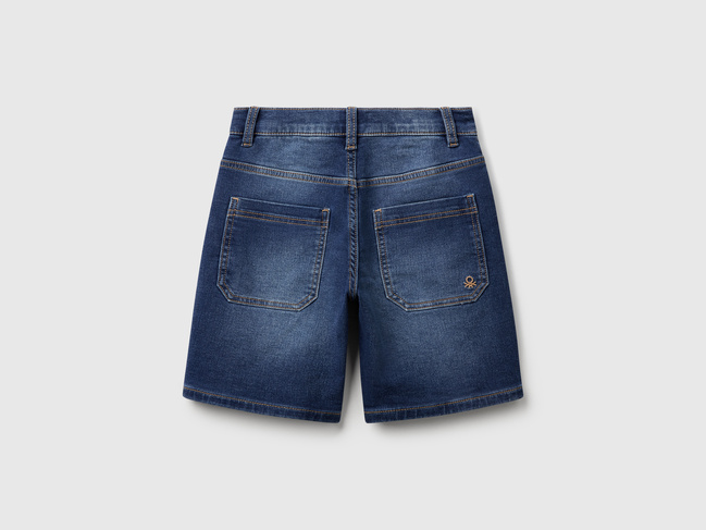 Сині шорти для хлопчиків Benetton артикул 44LGC9048.G 901 25E Фото ракурс 2 - Сині шорти для хлопчиків Benetton артикул 44LGC9048.G 901 25E