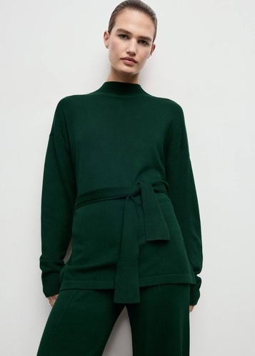 Фото ракурс 1 - Жіночий зелений джемпер Mango артикул 17007830 49 1 season