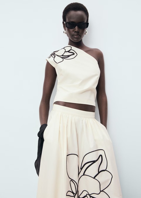 Фото ракурс 3 - Жіночий молочний топ Mango артикул 17071171 02 1 season