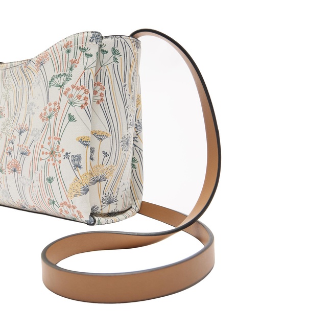 Женская белая сумка Parfois артикул 241300 _WT FW2025 Фото ракурс 3 - Женская белая сумка Parfois артикул 241300 _WT FW2025