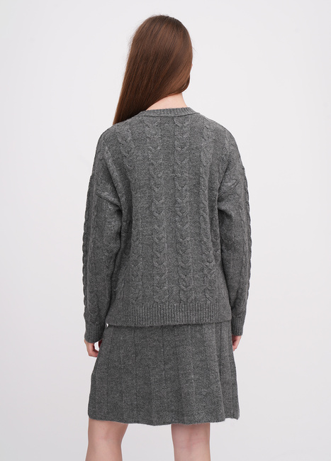 Жіночий сірий светр EQUILIBRI артикул NW391001 100 Grey FW2025 Фото ракурс 2 - Жіночий сірий светр EQUILIBRI артикул NW391001 100 Grey FW2025