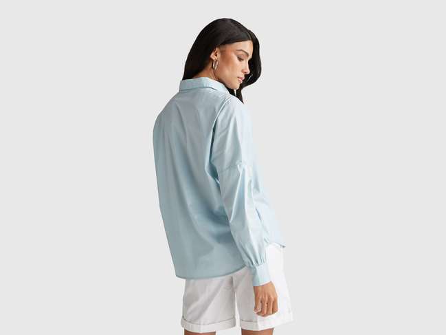 Женская голубая рубашка Benetton артикул 54KXDQ0CB 1P7 25A Фото ракурс 2 - Женская голубая рубашка Benetton артикул 54KXDQ0CB 1P7 25A