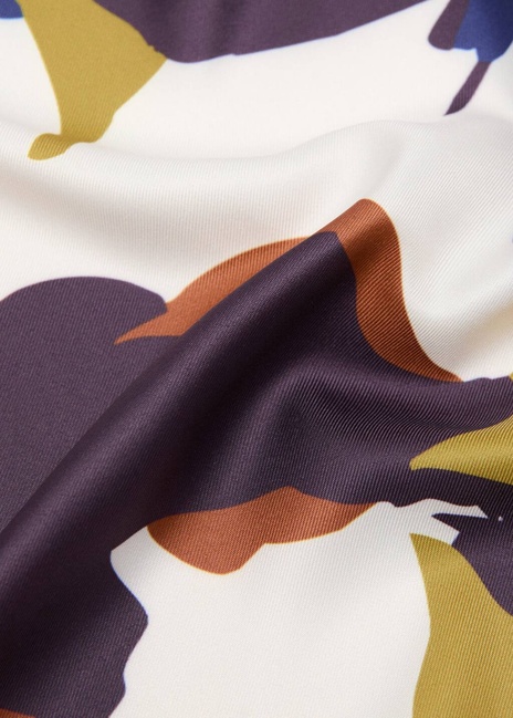 Женский бордовый шарф Mango артикул 27031200 76 2 season Фото ракурс 2 - Женский бордовый шарф Mango артикул 27031200 76 2 season