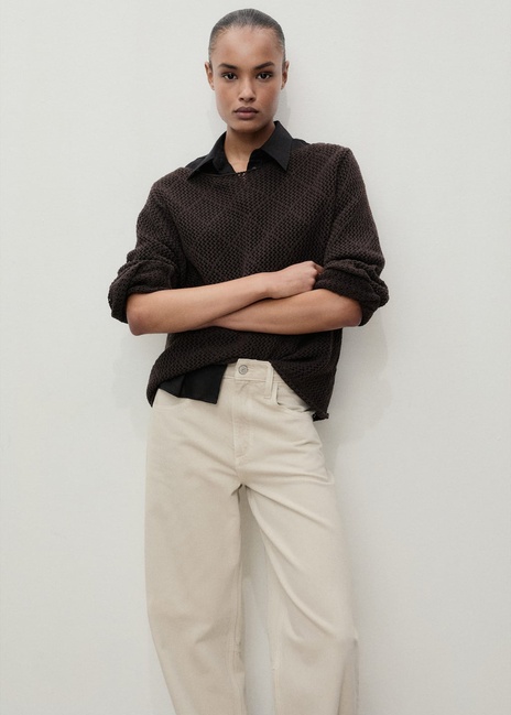 Женские бежевые джинсы Mango артикул 87047173 07 8 season Фото ракурс 4 - Женские бежевые джинсы Mango артикул 87047173 07 8 season