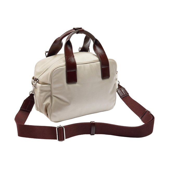 Жіноча молочна сумка Parfois артикул 238276 _EC FW2025 Фото ракурс 2 - Жіноча молочна сумка Parfois артикул 238276 _EC FW2025