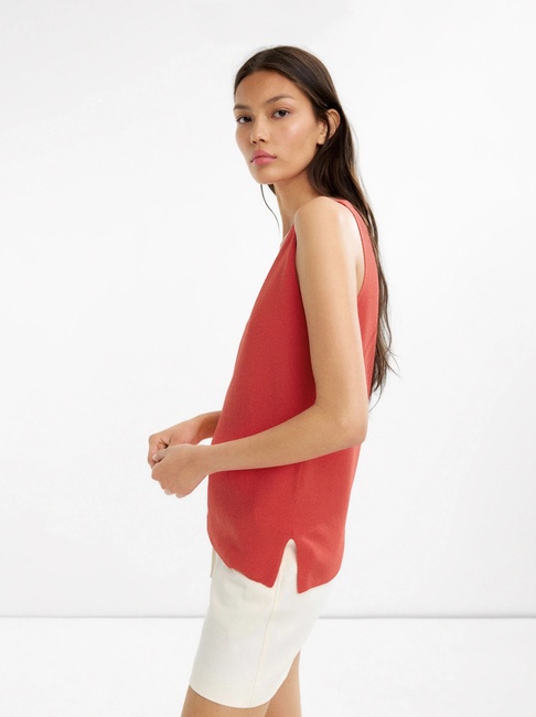 Женская красная блузка Parfois артикул 234251 _RD FW2025 Фото ракурс 3 - Женская красная блузка Parfois артикул 234251 _RD FW2025