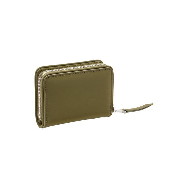 Женский зеленый кошелёк Parfois артикул 239260 _GN FW2025 Фото ракурс 2 - Женский зеленый кошелёк Parfois артикул 239260 _GN FW2025