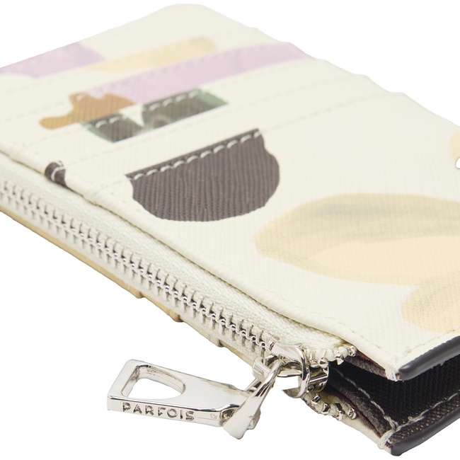 Жіночий молочний гаманець Parfois артикул 237003 _BM FW2025 Фото ракурс 3 - Жіночий молочний гаманець Parfois артикул 237003 _BM FW2025