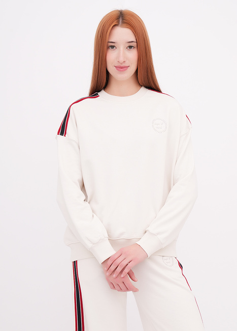 Женский молочный свитшот EQUILIBRI артикул W291 044 100 MILK FW2025 Фото ракурс 1 - Женский молочный свитшот EQUILIBRI артикул W291 044 100 MILK FW2025