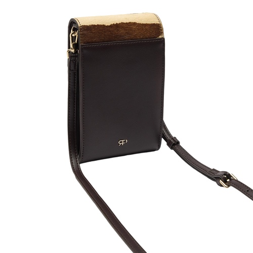 Фото ракурс 2 - Женский коричневый чехол Parfois артикул 238326 _HM FW2025