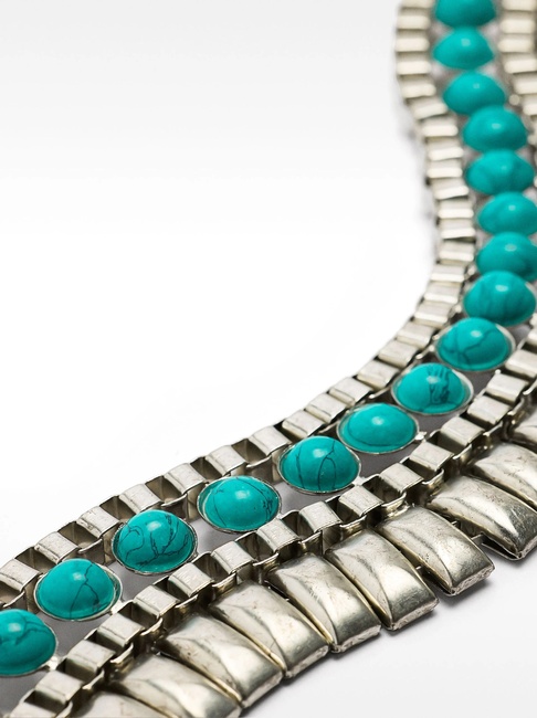 Жіноче срібнe намисто Parfois артикул 232544 _TQ SS2025 Фото ракурс 2 - Жіноче срібнe намисто Parfois артикул 232544 _TQ SS2025