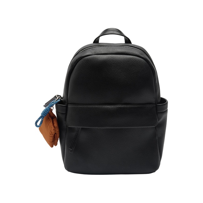 Женский черный рюкзак Parfois артикул 236794 _BK FW2025 Фото ракурс 1 - Женский черный рюкзак Parfois артикул 236794 _BK FW2025