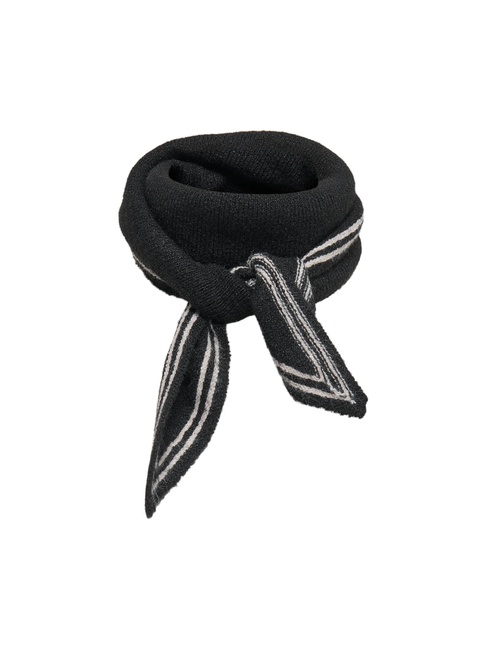 Женский черный шарф Only артикул 15349862 Black FW2025 Фото ракурс 1 - Женский черный шарф Only артикул 15349862 Black FW2025