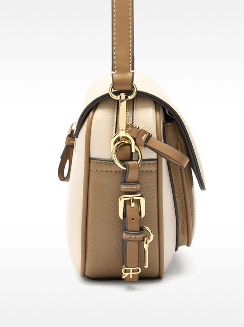 Фото ракурс 3 - Жіноча молочна сумка Parfois артикул 231984 _EC SS2025