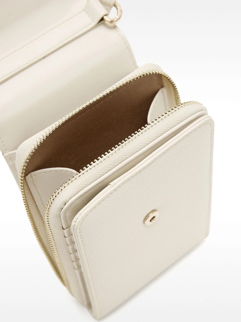 Женский молочный чехол Parfois артикул 231952 _EC SS2025 Фото ракурс 4 - Женский молочный чехол Parfois артикул 231952 _EC SS2025