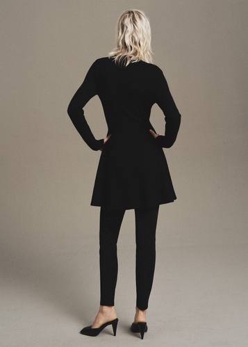 Фото ракурс 2 - Женское черное платье Mango артикул 17077779 99 1 season