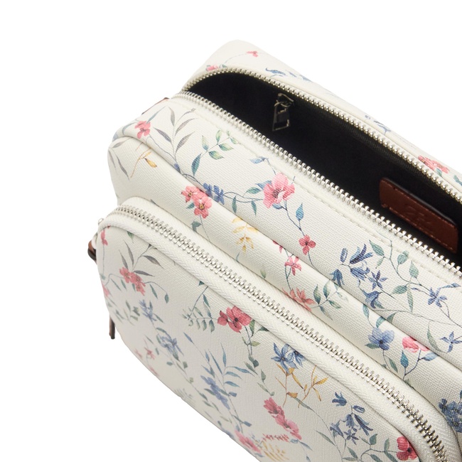 Жіноча біла сумка Parfois артикул 241302 _WT FW2025 Фото ракурс 4 - Жіноча біла сумка Parfois артикул 241302 _WT FW2025