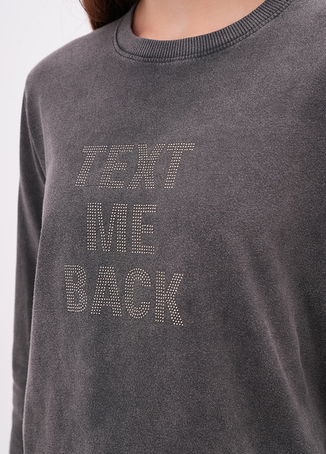 Фото ракурс 4 - Жіночий сірий лонгслів EQUILIBRI артикул W215 028 000 Graphite FW2025