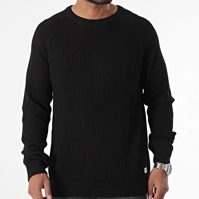 Фото ракурс 1 - Мужской чёрный джемпер Jack & Jones  артикул 12258471 Black FW2024