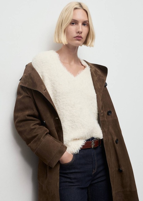 Жіночий молочний джемпер Mango артикул 17007820 05 1 season Фото ракурс 1 - Жіночий молочний джемпер Mango артикул 17007820 05 1 season