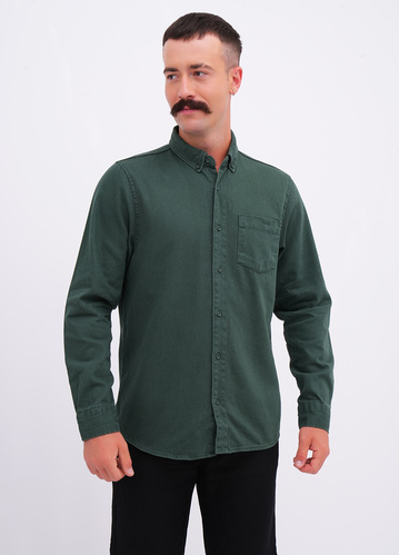 Фото ракурс 1 - Мужская зеленая рубашка EQUILIBRI артикул M422 005 000 Green FW2025