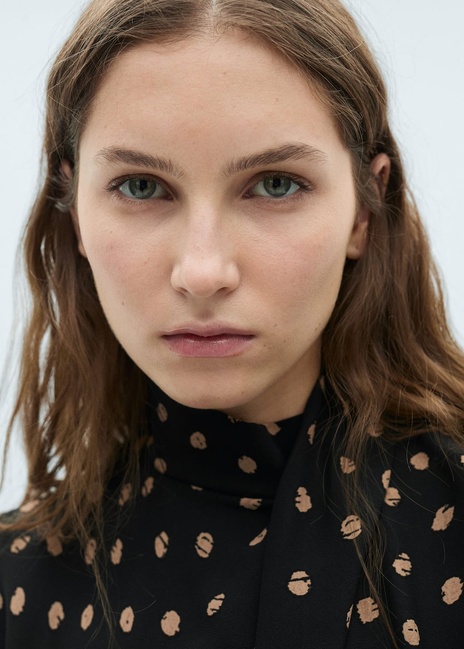 Фото ракурс 4 - Жіноча чорна блузка Mango артикул 87034071 99 8 season