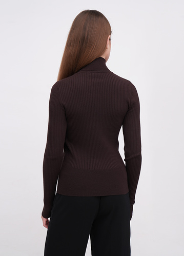 Фото ракурс 2 - Женская коричневая водолазка EQUILIBRI артикул W341 002 000 Brown FW2025