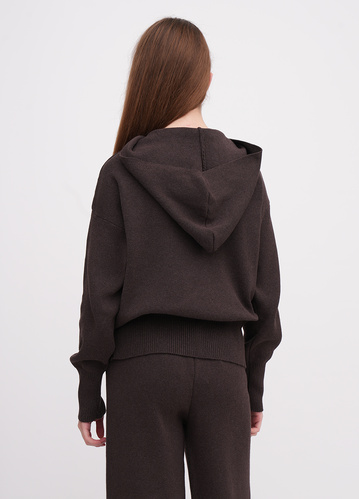 Фото ракурс 2 - Жіноча коричнева олімпійка EQUILIBRI артикул W391 052 100 Mocco FW2025