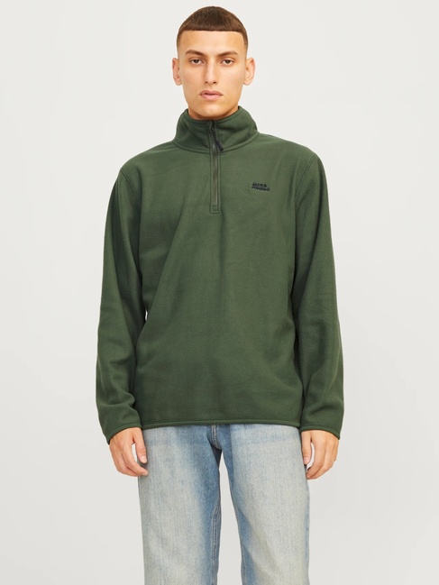 Фото ракурс 1 - Мужское зелёное худи Jack & Jones артикул 12258490 Kombu Green FW2024