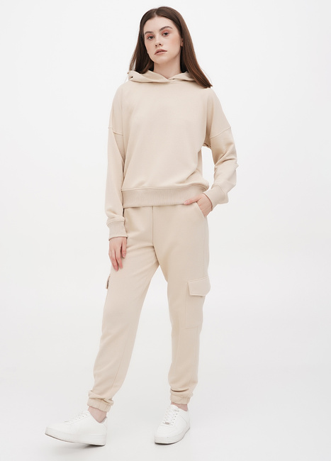 Фото ракурс 1 - Жіночі бежеві штани EQUILIBRI артикул OD 3 Jogger Pocket Beige SS2024