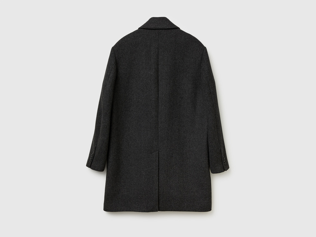 Фото ракурс 2 - Мужское черное пальто Benetton артикул 2C4VUN06U 903 25I