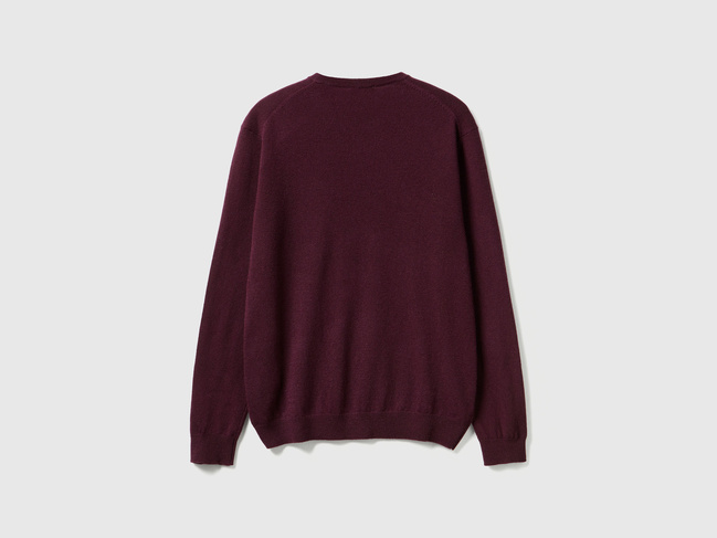 Фото ракурс 2 - Чоловічий бордовий светр Benetton артикул 1002U1G34 34D 25A
