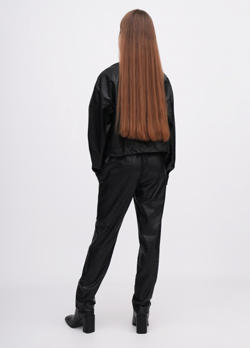 Фото ракурс 2 - Жіночі чорні брюки EQUILIBRI артикул W491 074 200 Black FW2025