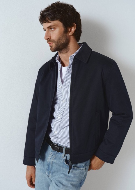 Фото ракурс 6 - Мужская синяя куртка Mango артикул 17076720 56 1 season