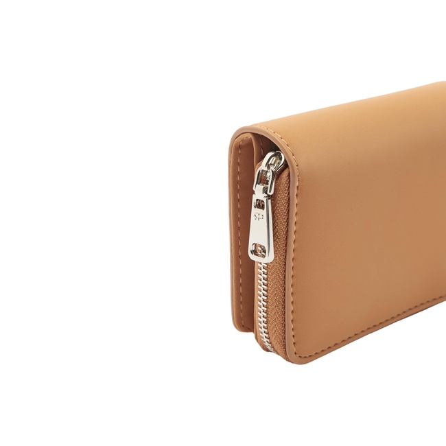 Женский коричневый кошелёк Parfois артикул 232254 _CA FW2025 Фото ракурс 2 - Женский коричневый кошелёк Parfois артикул 232254 _CA FW2025