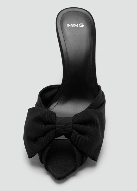 Женские черные босоножки Mango артикул 27091227 99 2 season Фото ракурс 4 - Женские черные босоножки Mango артикул 27091227 99 2 season
