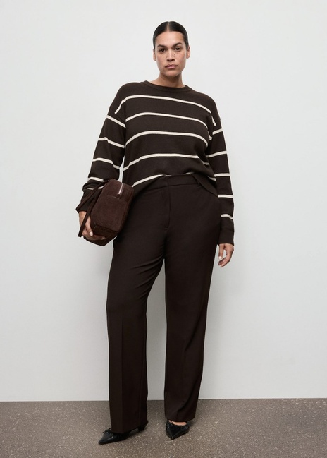 Женский коричневый джемпер Mango артикул 17007789 32 1 season Фото ракурс 6 - Женский коричневый джемпер Mango артикул 17007789 32 1 season