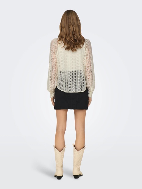 Жіноча молочна блузка Only артикул 15282071 Egret FW2025 Фото ракурс 2 - Жіноча молочна блузка Only артикул 15282071 Egret FW2025