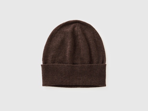Фото ракурс 1 - Жіноча коричнева шапка Benetton артикул 1002DA010 2C0 25A