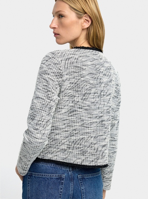 Женский серый кардиган Parfois артикул 233334 _DM FW2025 Фото ракурс 2 - Женский серый кардиган Parfois артикул 233334 _DM FW2025