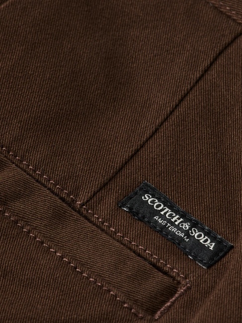 Фото ракурс 7 - Мужские коричневые брюки SCOTCH & SODA артикул 181195 210 FW2025