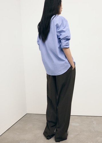 Фото ракурс 2 - Жіноча блакитна сорочка Mango артикул 17014088 52 1 season