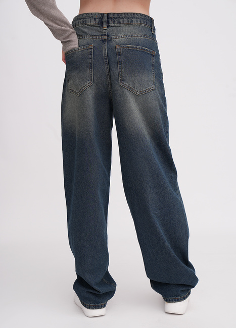 Фото ракурс 2 - Женские синие джинсы EQUILIBRI артикул W568 020 001 NAVY BLUE FW2025