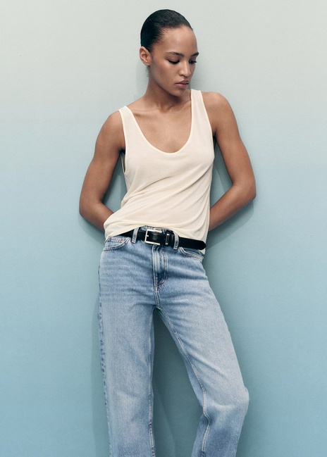 Жіночі сині джинси Mango артикул 17051285 TM 1 season Фото ракурс 4 - Жіночі сині джинси Mango артикул 17051285 TM 1 season