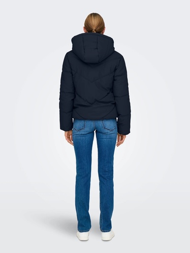 Фото ракурс 2 - Женская синяя куртка Only артикул 15277952 Dark Sapphire FW2025