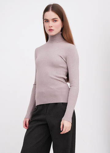 Фото ракурс 1 - Женская коричневая водолазка EQUILIBRI артикул W341 002 000 Mocco FW2025